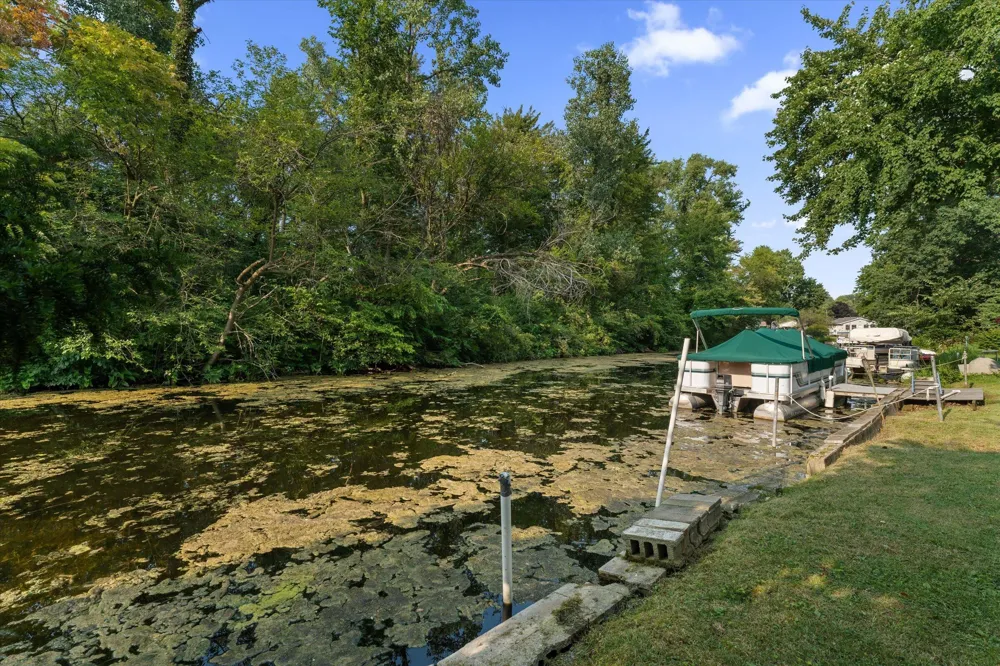 21684 Channel Parkway Edwardsburg, MI 49112