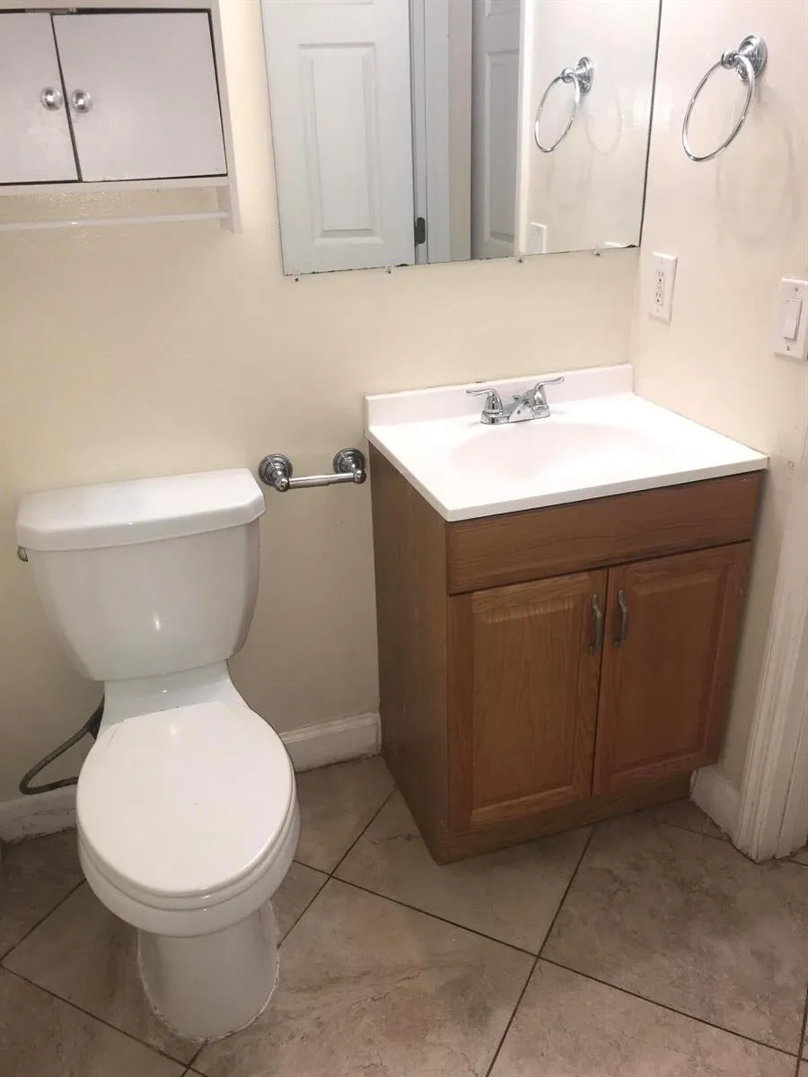 845 NW 98th Avenue Plantation, FL 33324