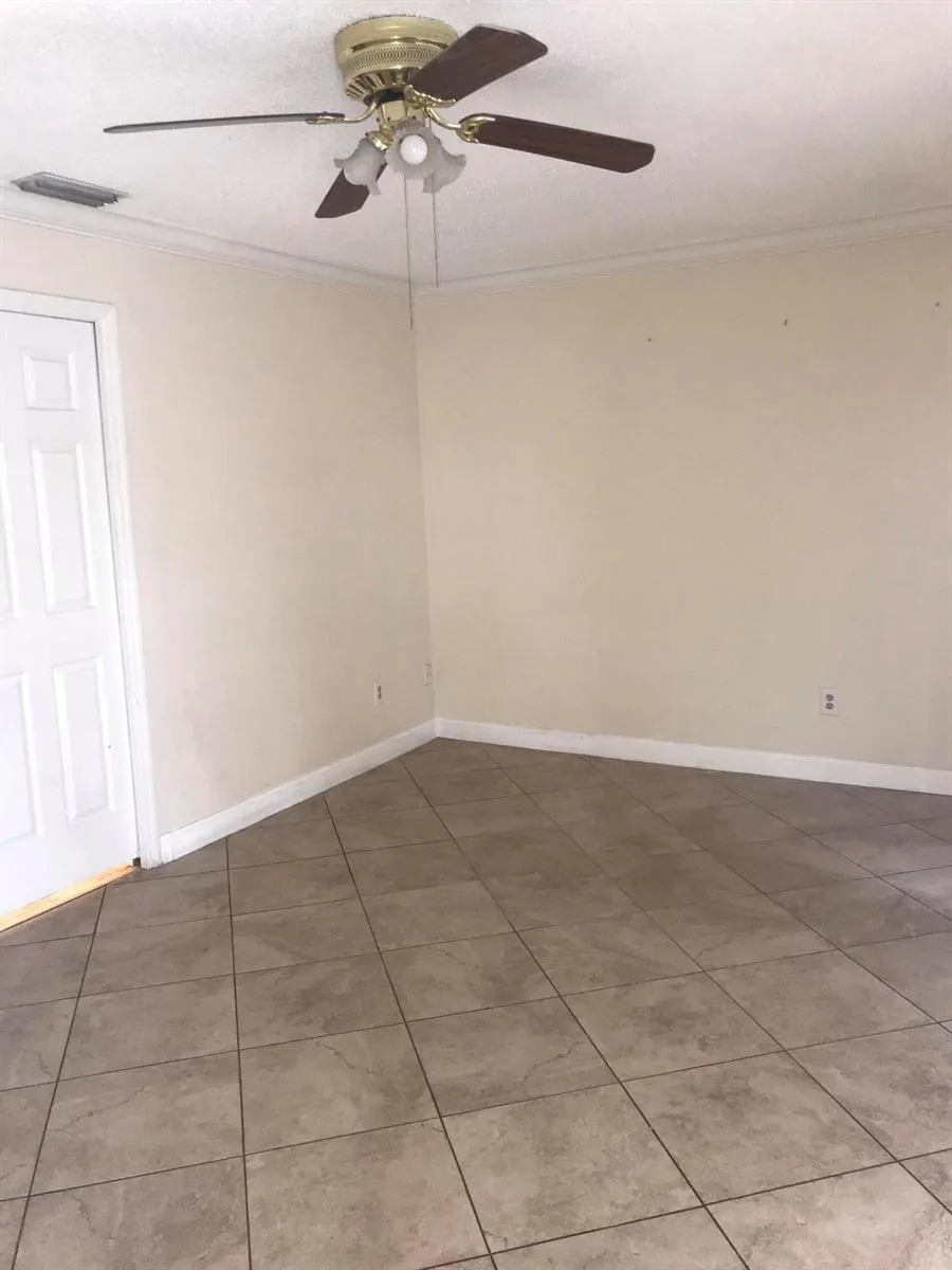 845 NW 98th Avenue Plantation, FL 33324