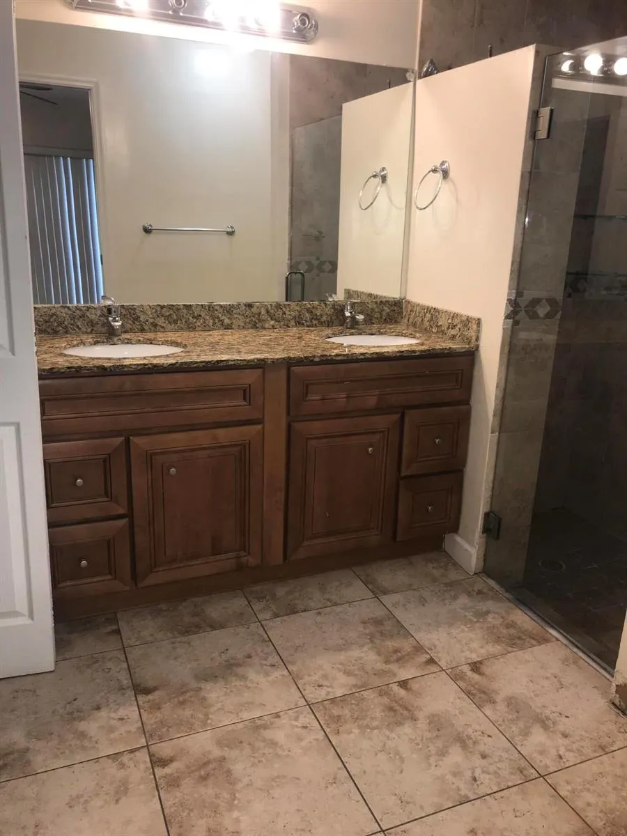 845 NW 98th Avenue Plantation, FL 33324