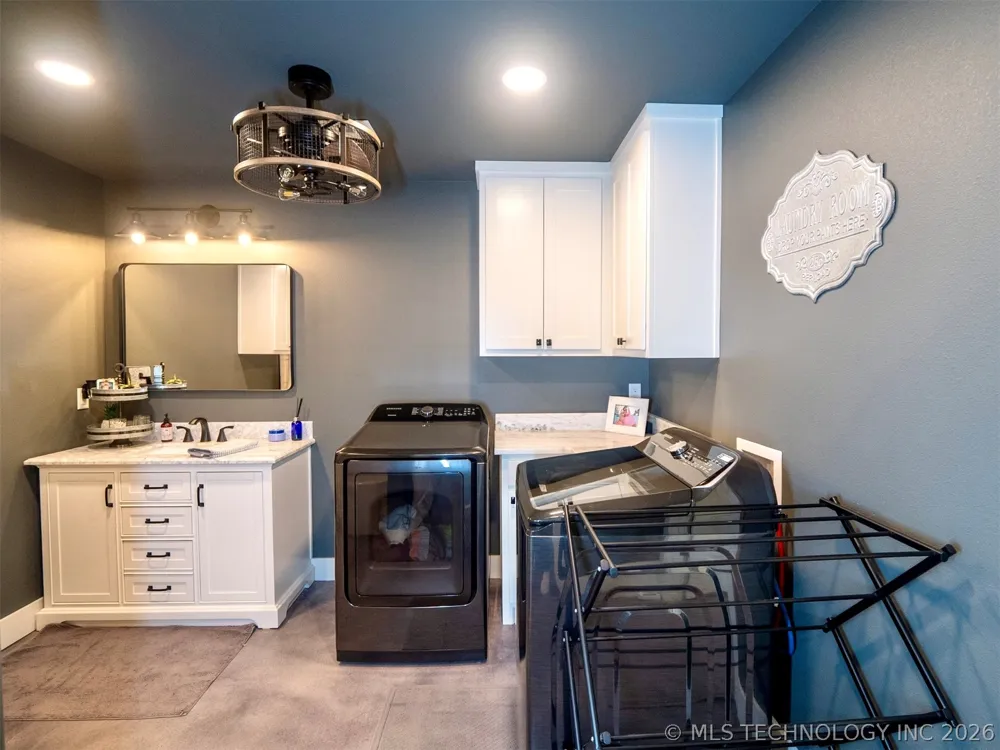 4790 Cliffside Kingston, OK 73439
