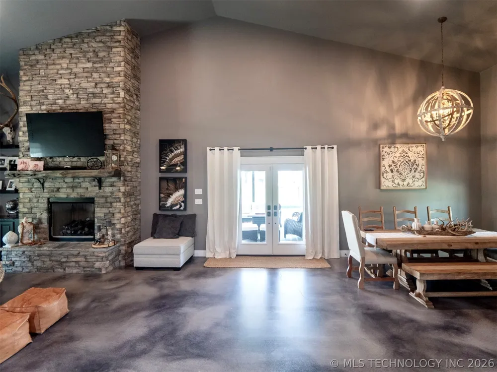 4790 Cliffside Kingston, OK 73439
