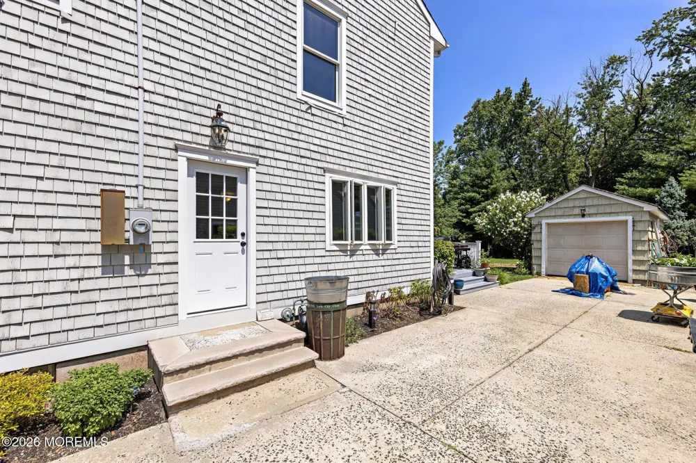 251 Hance Road Fair Haven, NJ 07704