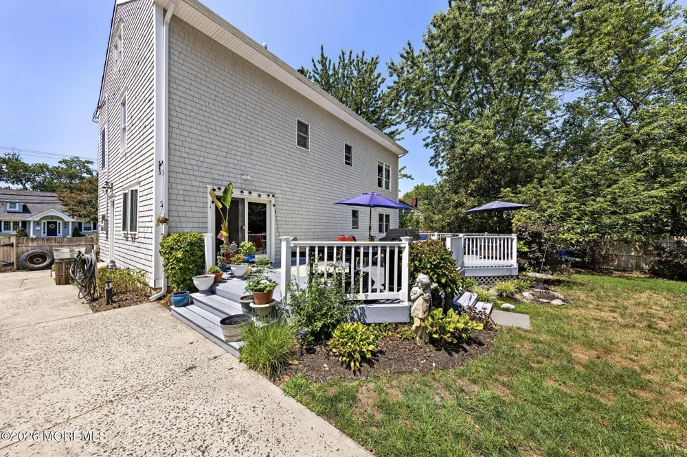 251 Hance Road Fair Haven, NJ 07704