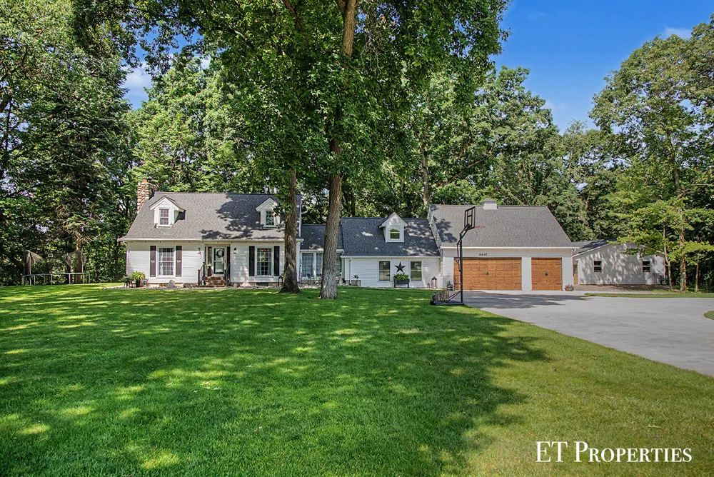 6645 Checkerberry Lane NE Plainfield Charter Township, MI 49341