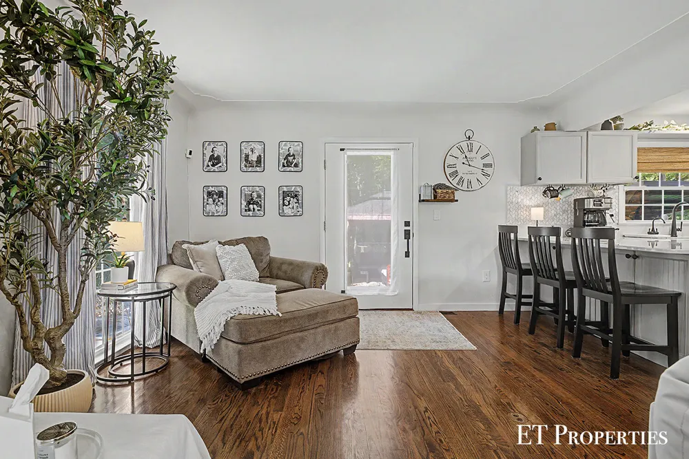 6645 Checkerberry Lane NE Plainfield Charter Township, MI 49341