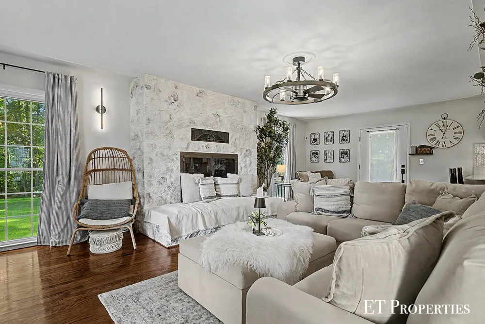 6645 Checkerberry Lane NE Plainfield Charter Township, MI 49341