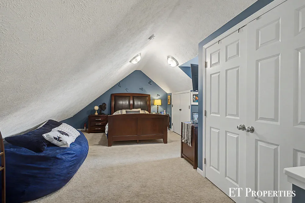 6645 Checkerberry Lane NE Plainfield Charter Township, MI 49341
