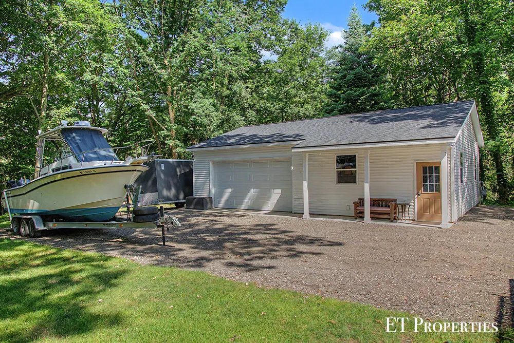 6645 Checkerberry Lane NE Plainfield Charter Township, MI 49341