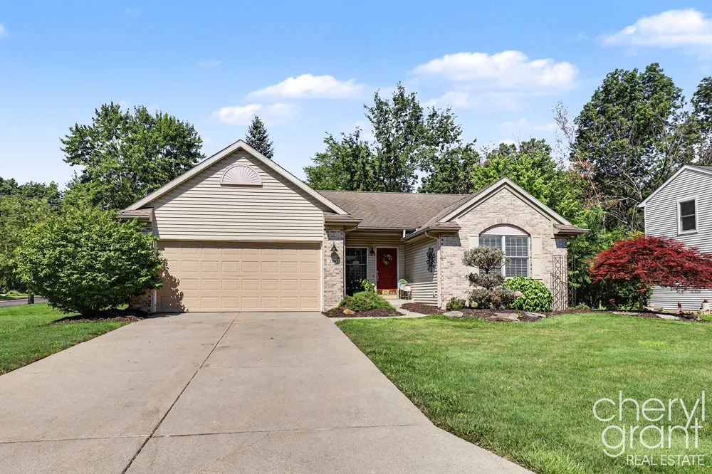 2297 Christine Court SE Cascade Charter Township, MI 49546