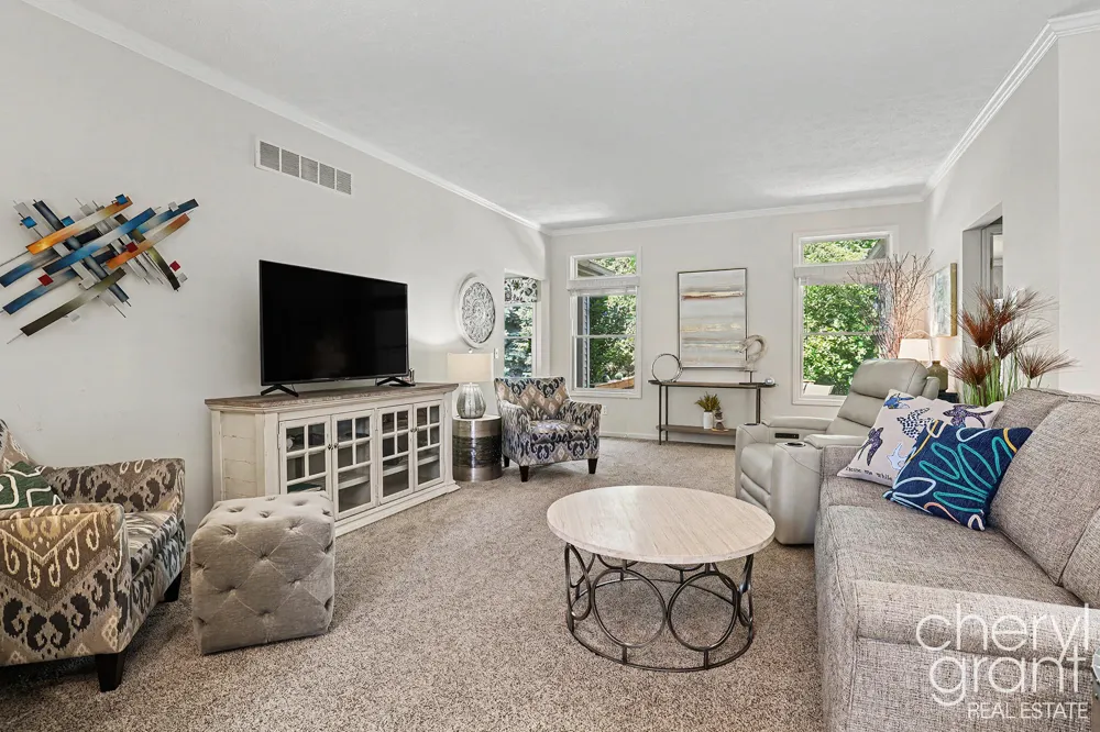 2297 Christine Court SE Cascade Charter Township, MI 49546