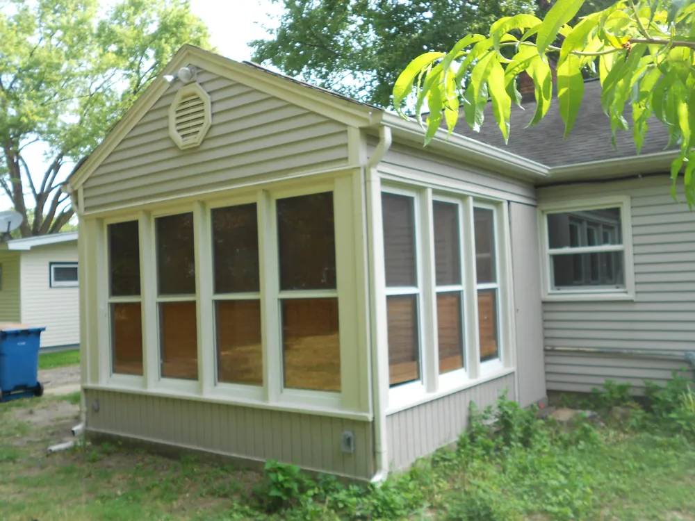 627 Clearview Street Kalamazoo Charter Township, MI 49048