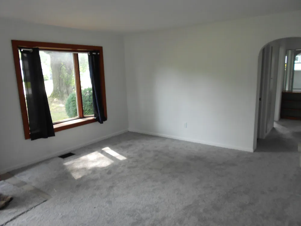 627 Clearview Street Kalamazoo Charter Township, MI 49048