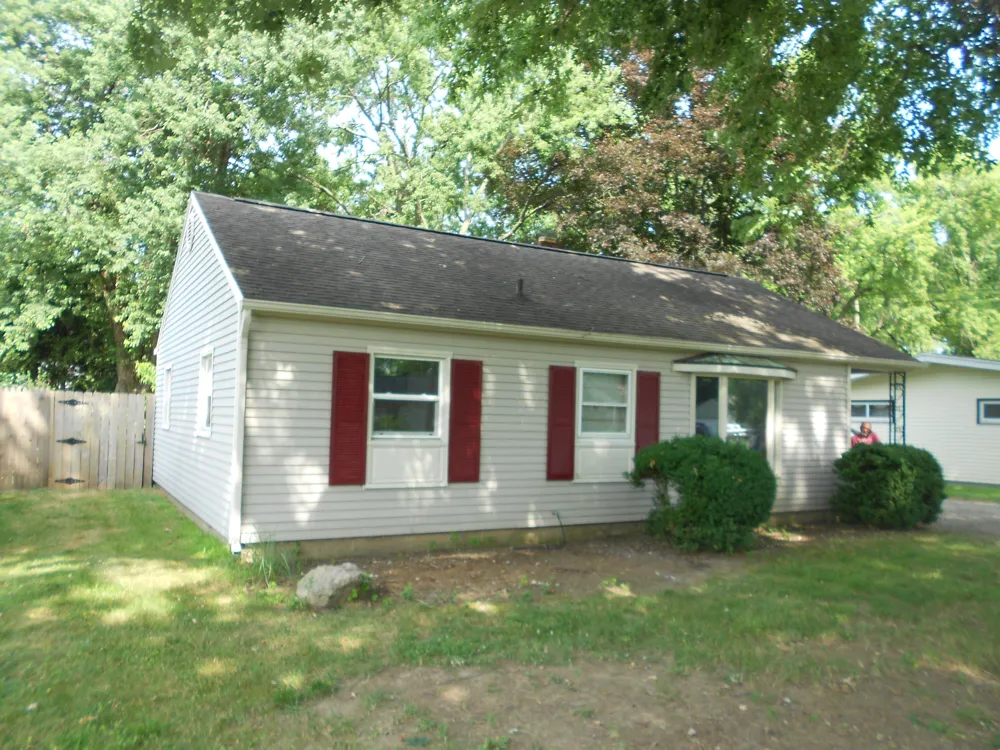 627 Clearview Street Kalamazoo Charter Township, MI 49048