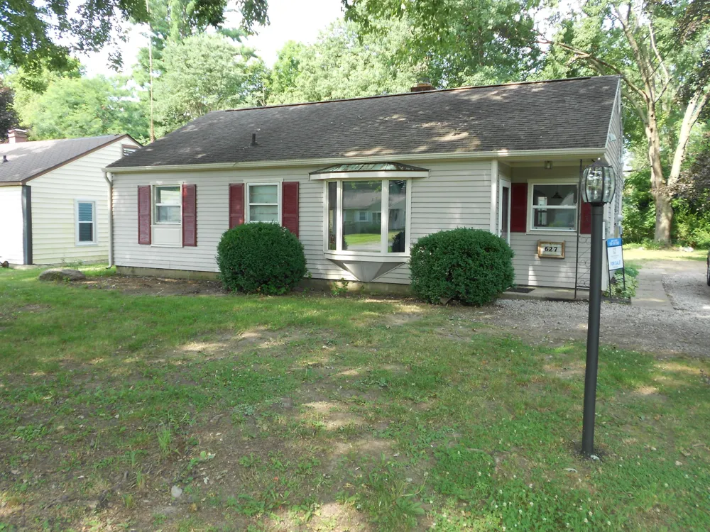 627 Clearview Street Kalamazoo Charter Township, MI 49048