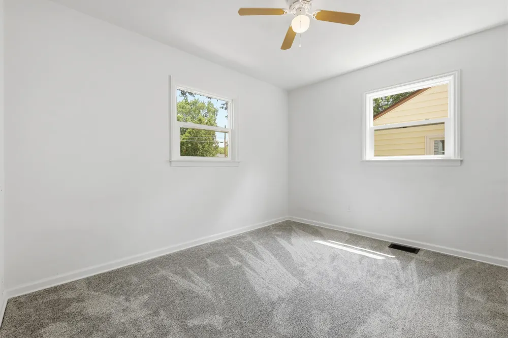 627 Clearview Street Kalamazoo Charter Township, MI 49048