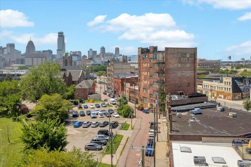 1333 Nicolet Place Detroit City, MI 48207