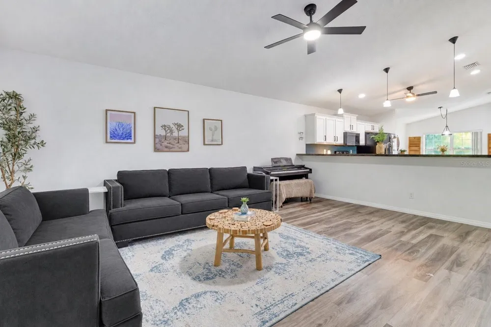 32917 FOREST AVENUE Leesburg, FL 34788
