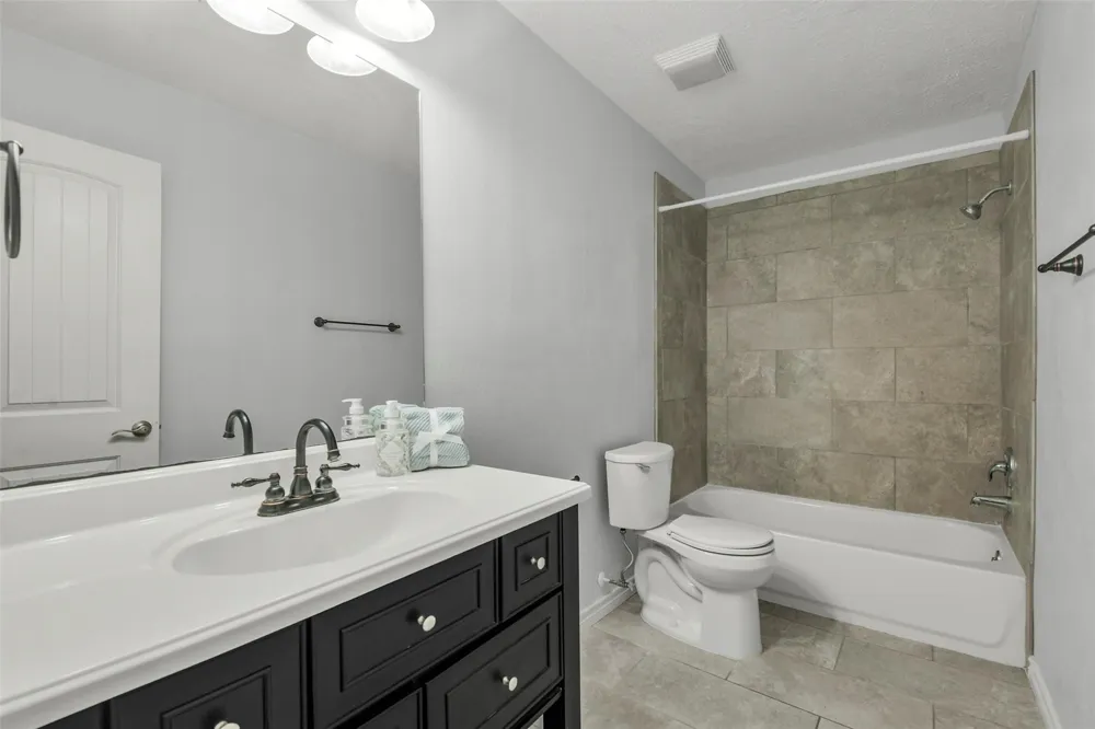 1215 Tejas Boulevard Conroe, TX 77316