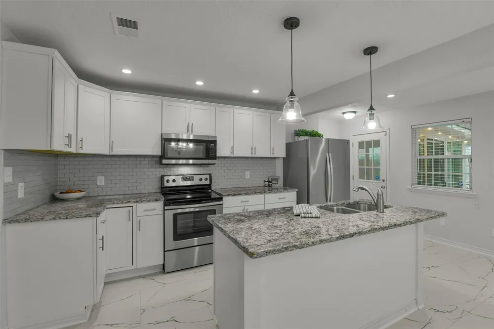 1215 Tejas Boulevard Conroe, TX 77316