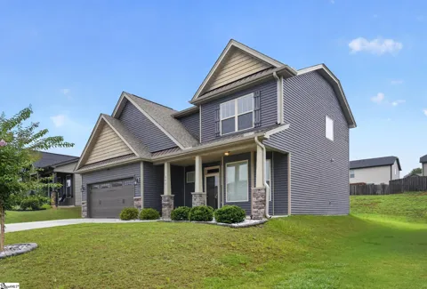547 Chantry Lane