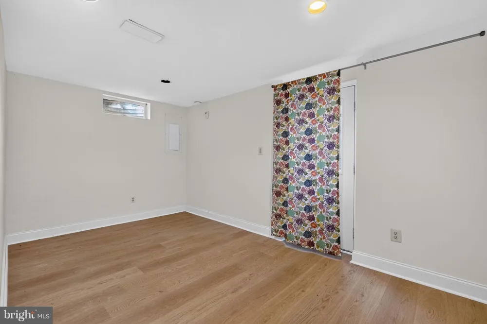 10522 LIME TREE WAY Beltsville, MD 20705