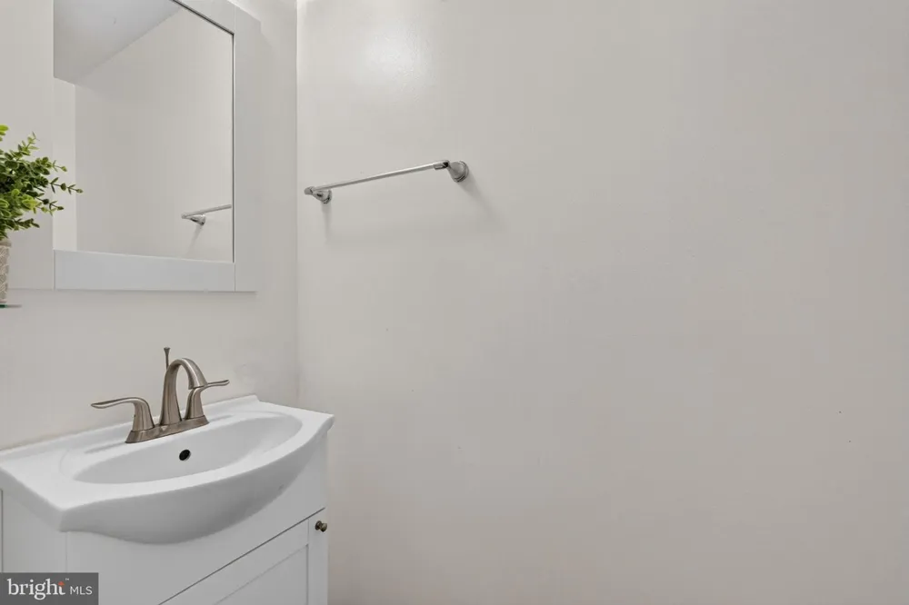 10522 LIME TREE WAY Beltsville, MD 20705