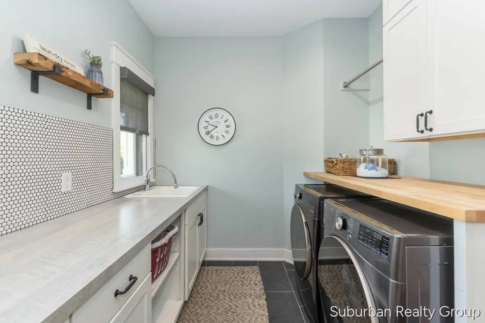 3123 Journey Drive Hudsonville, MI 49426