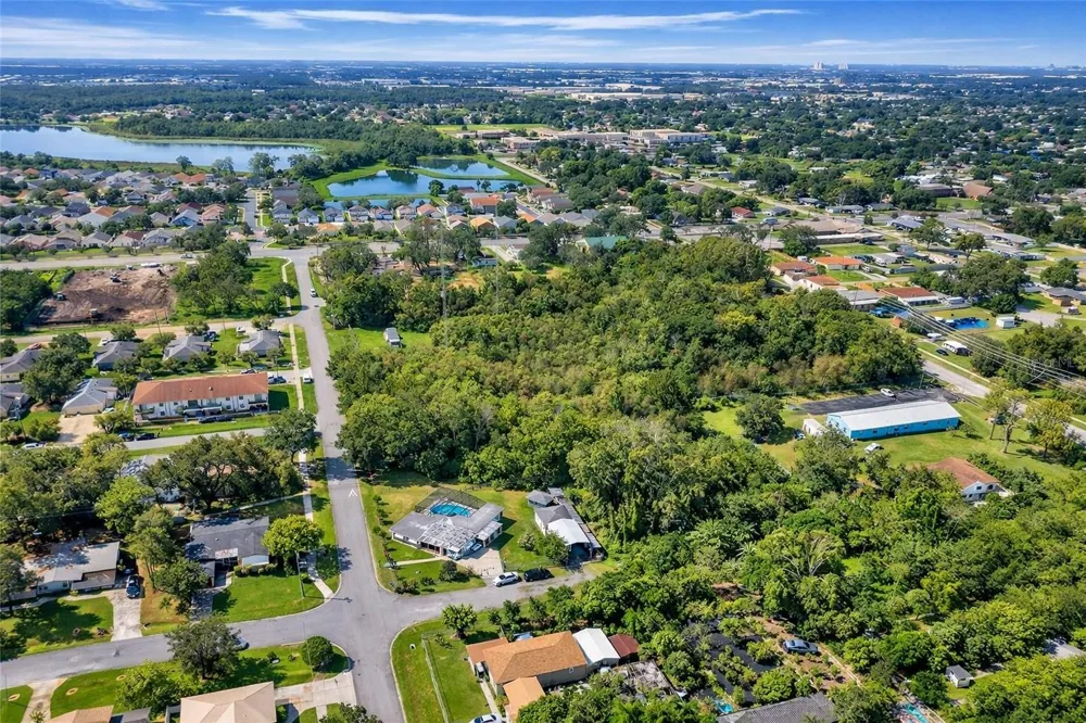 110 PRINCE STREET Orlando, FL 32809