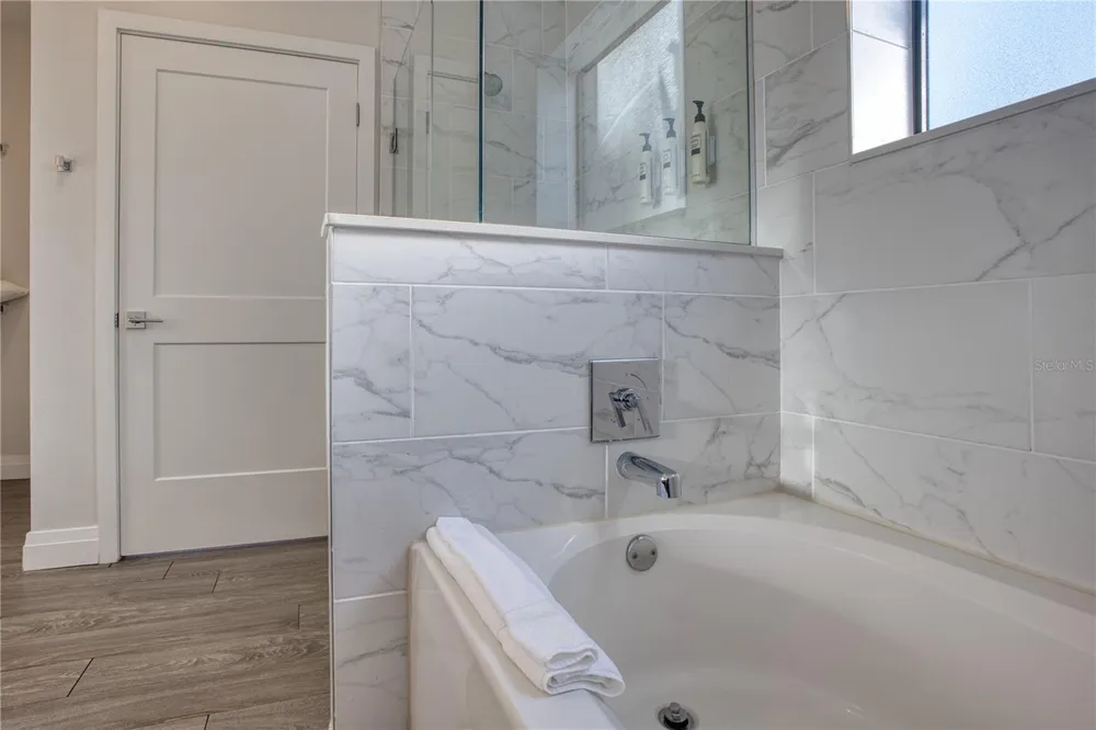 14501 GROVE RESORT AVENUE #2135 Winter Garden, FL 34787
