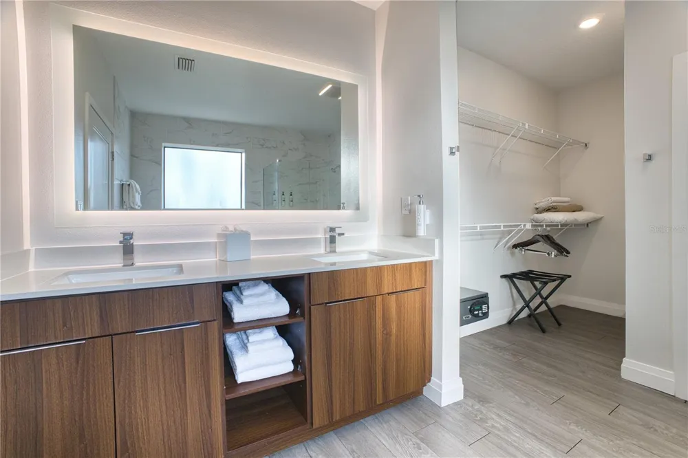 14501 GROVE RESORT AVENUE #2135 Winter Garden, FL 34787