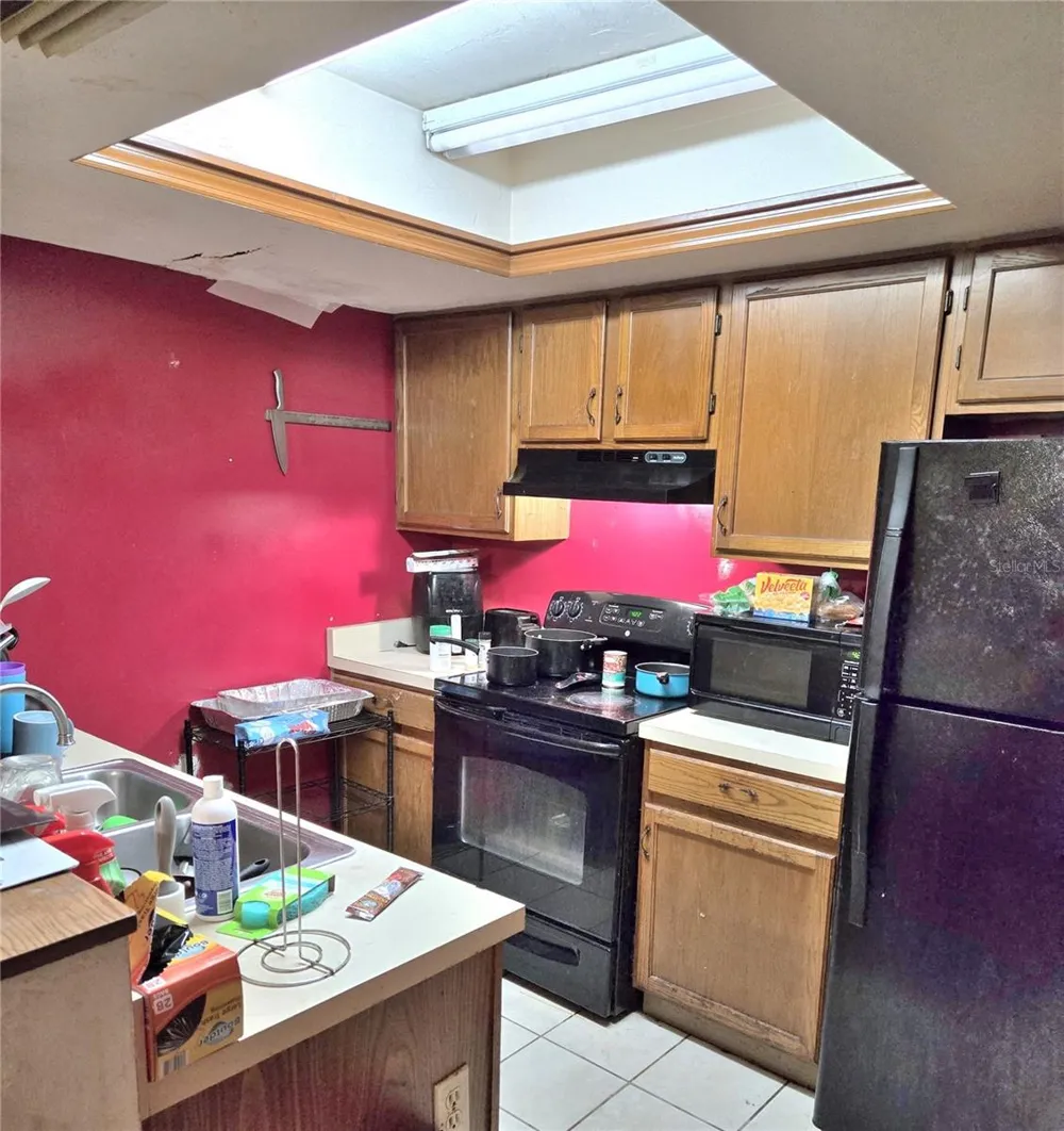 5727 SW 10TH PLACE Gainesville, FL 32607