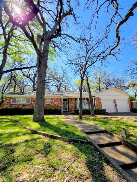1020 Redbud Court
