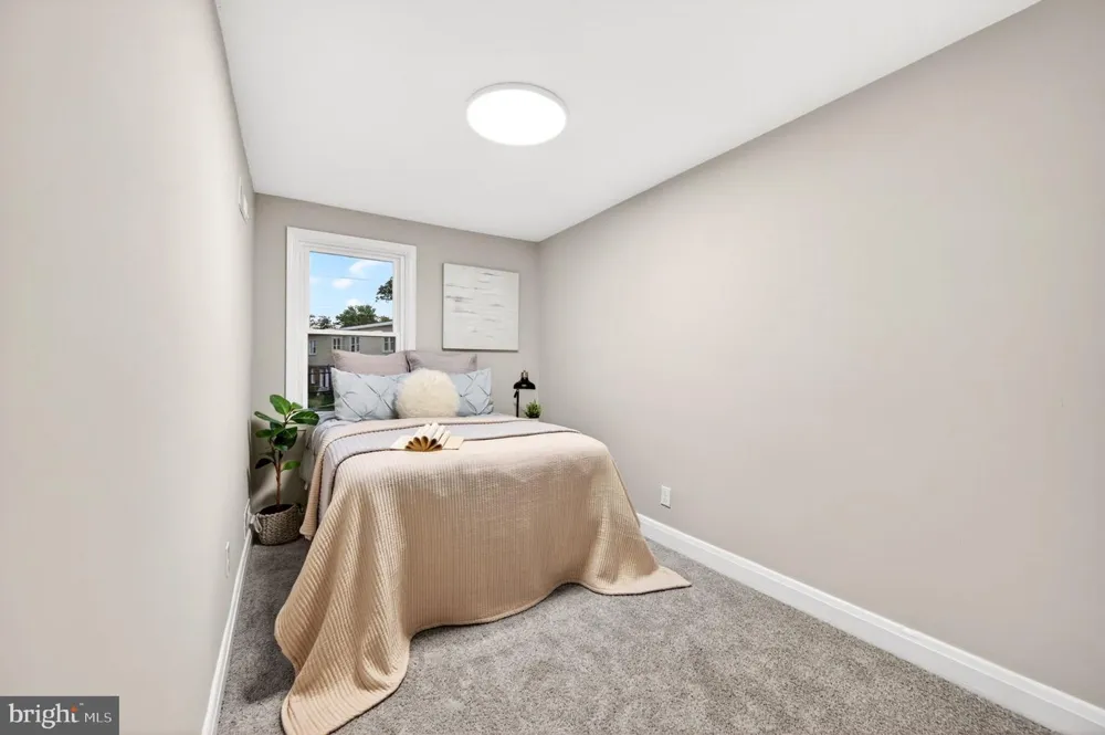2722 ROSEDALE STREET Baltimore, MD 21216