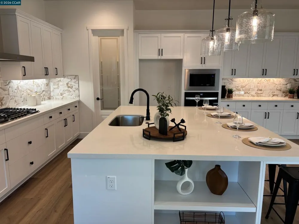 16127 Purdy Court Lathrop, CA 95330