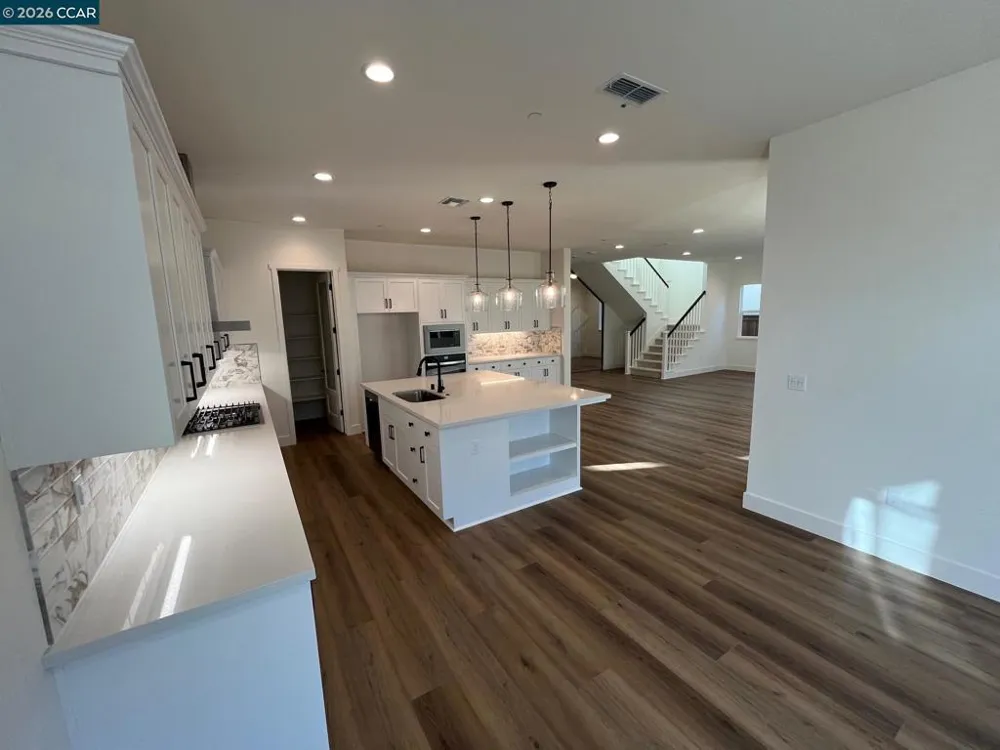 16127 Purdy Court Lathrop, CA 95330