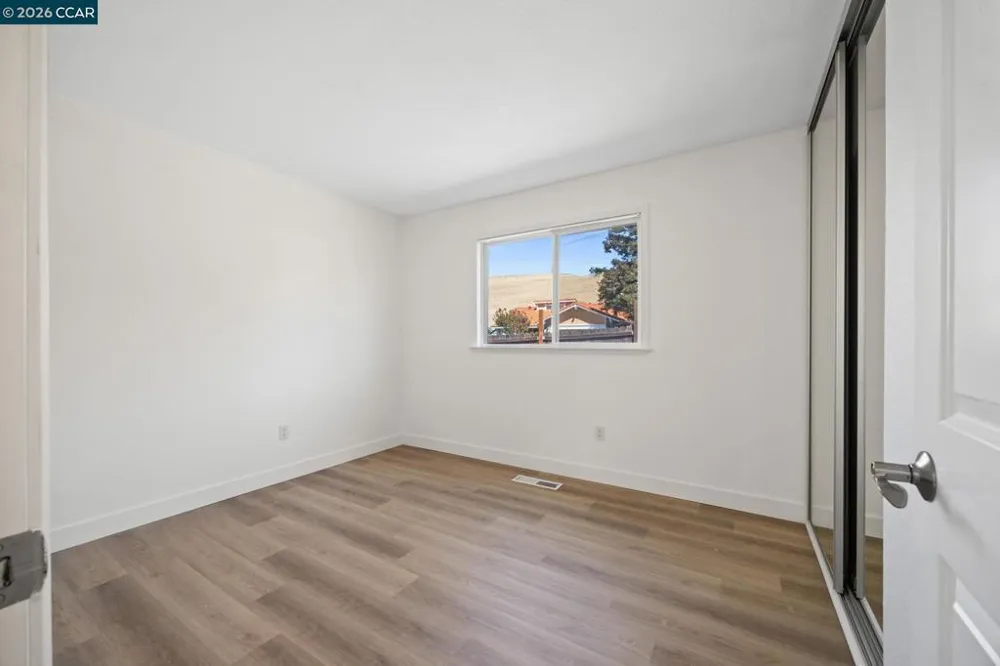 2274 Mount Whitney Dr Pittsburg, CA 94565
