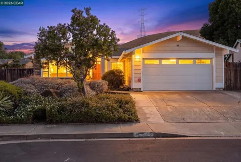 2274 Mount Whitney Dr