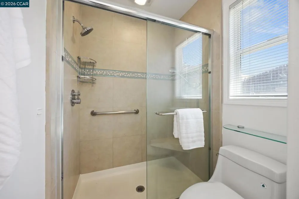 2274 Mount Whitney Dr Pittsburg, CA 94565