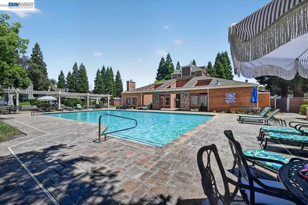 242 Eastridge Dr San Ramon, CA 94582
