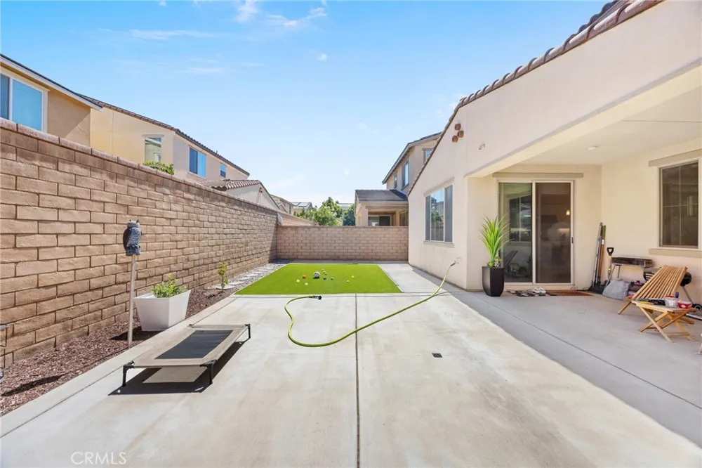 3191 E La Avenida Ontario, CA 91761