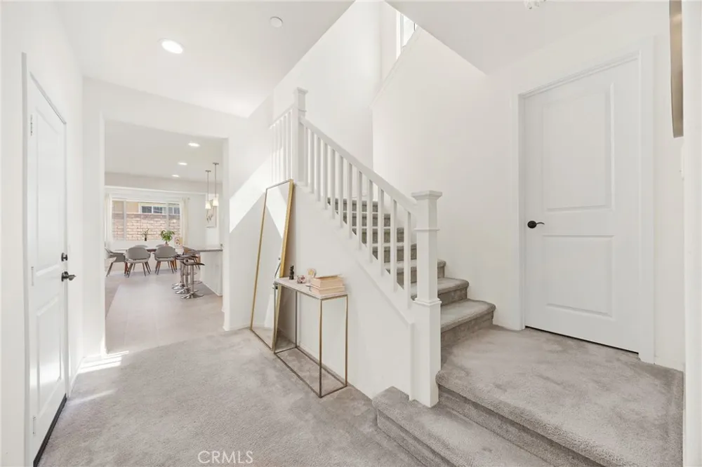 3191 E La Avenida Ontario, CA 91761