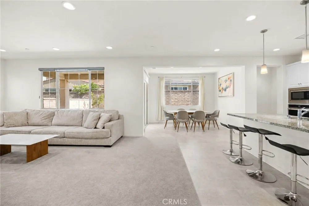 3191 E La Avenida Ontario, CA 91761