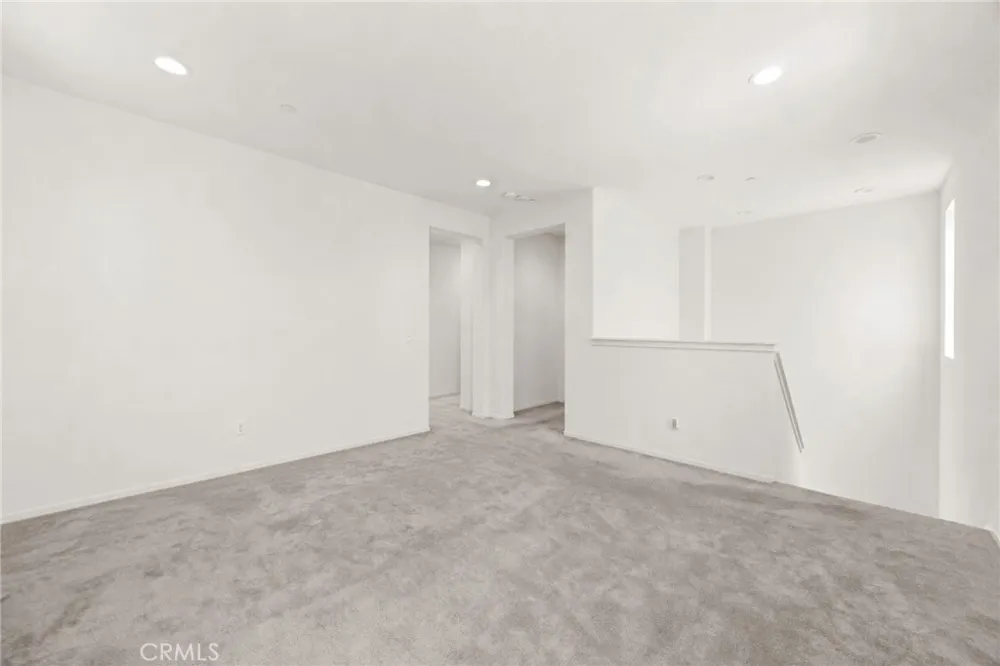 3191 E La Avenida Ontario, CA 91761