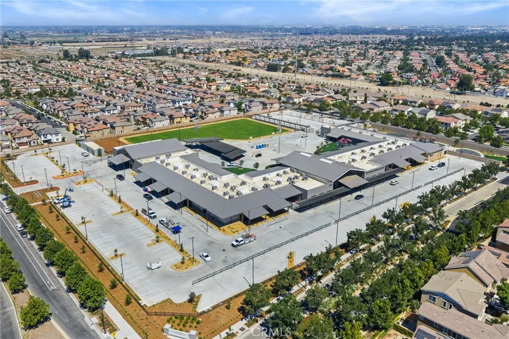 3191 E La Avenida Ontario, CA 91761