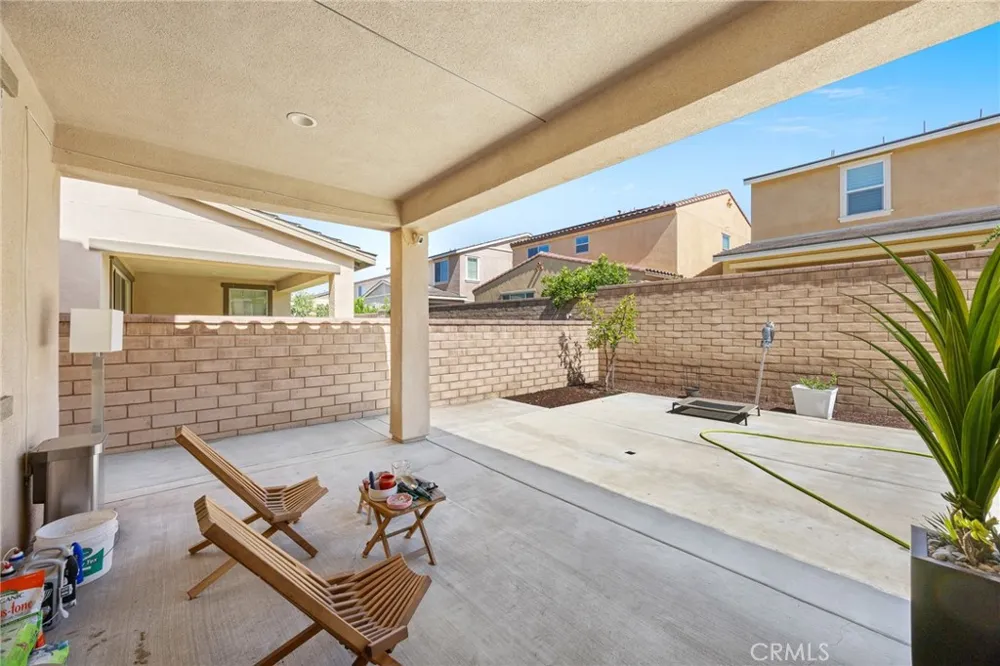 3191 E La Avenida Ontario, CA 91761