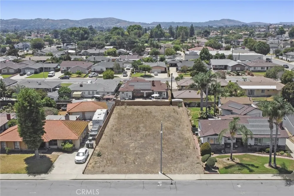 12440 Russell Avenue Chino, CA 91710