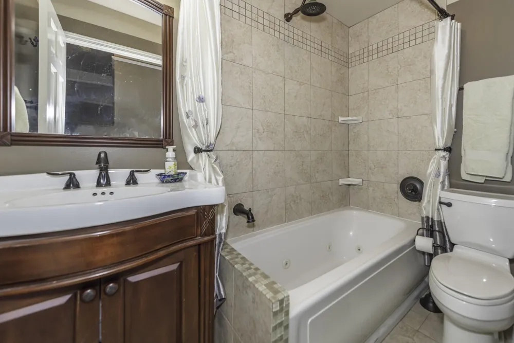 478 Douglas Street Ypsilanti, MI 48197