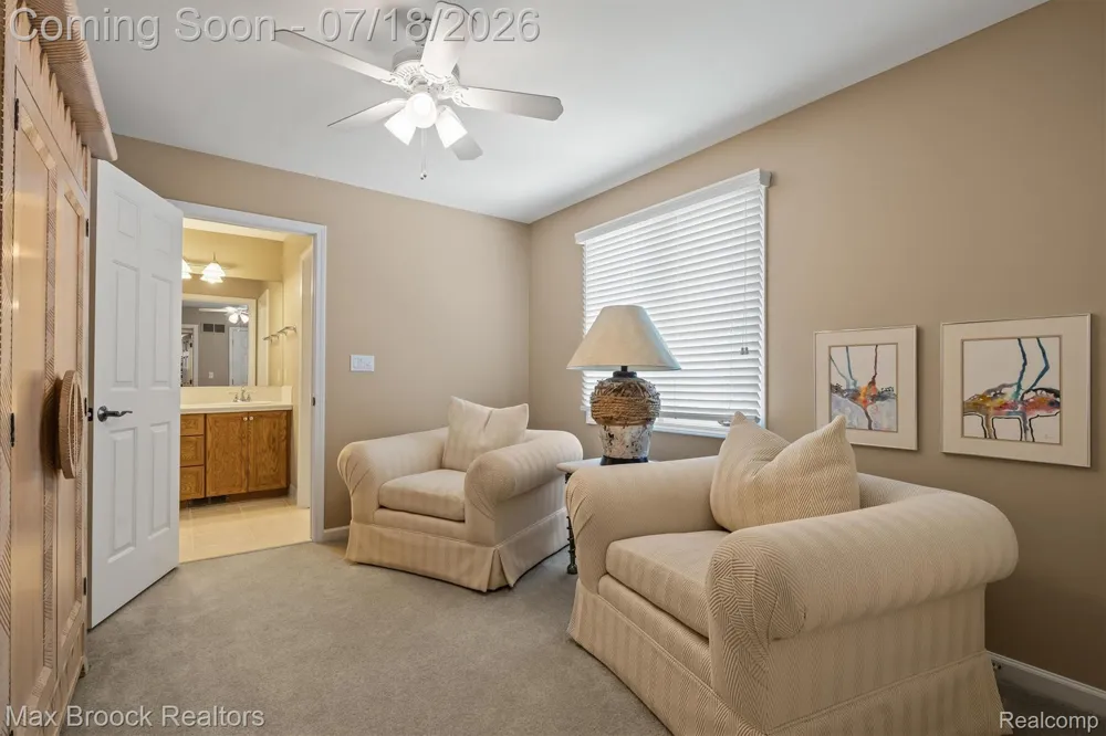 54878 Grenelefe Circle E Lyon Charter Township, MI 48178