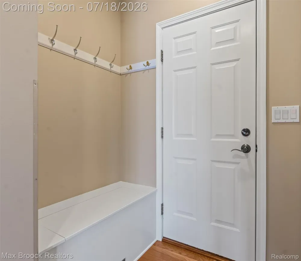 54878 Grenelefe Circle E Lyon Charter Township, MI 48178